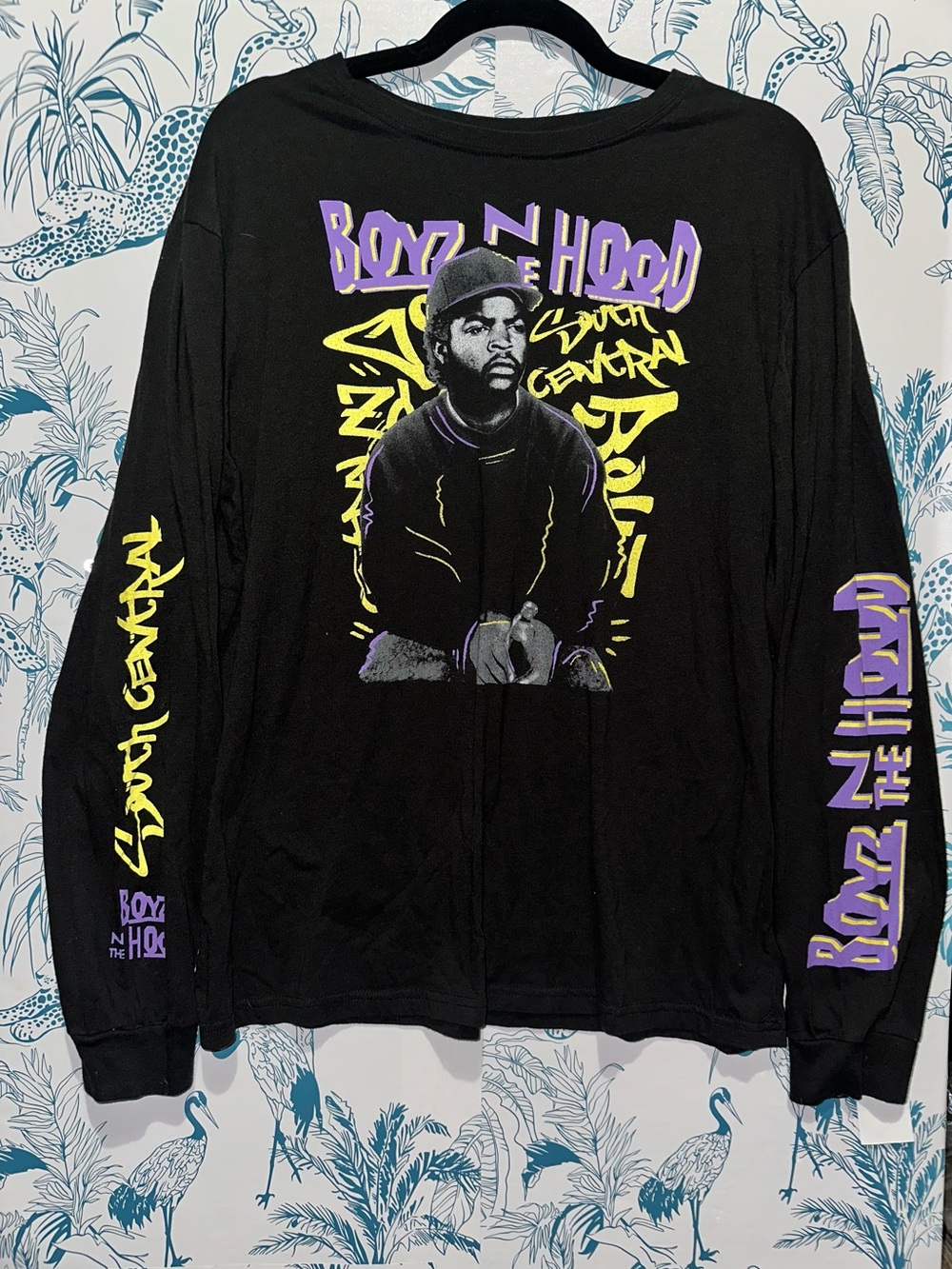 Fifth Sun Black Long-Sleeve Shirt with Purple & Yellow Graphics